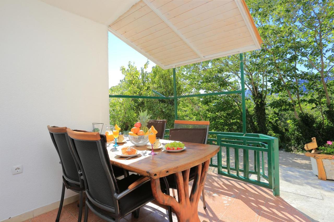Holiday House With A Parking Space Brela, Makarska - 788 Exterior photo