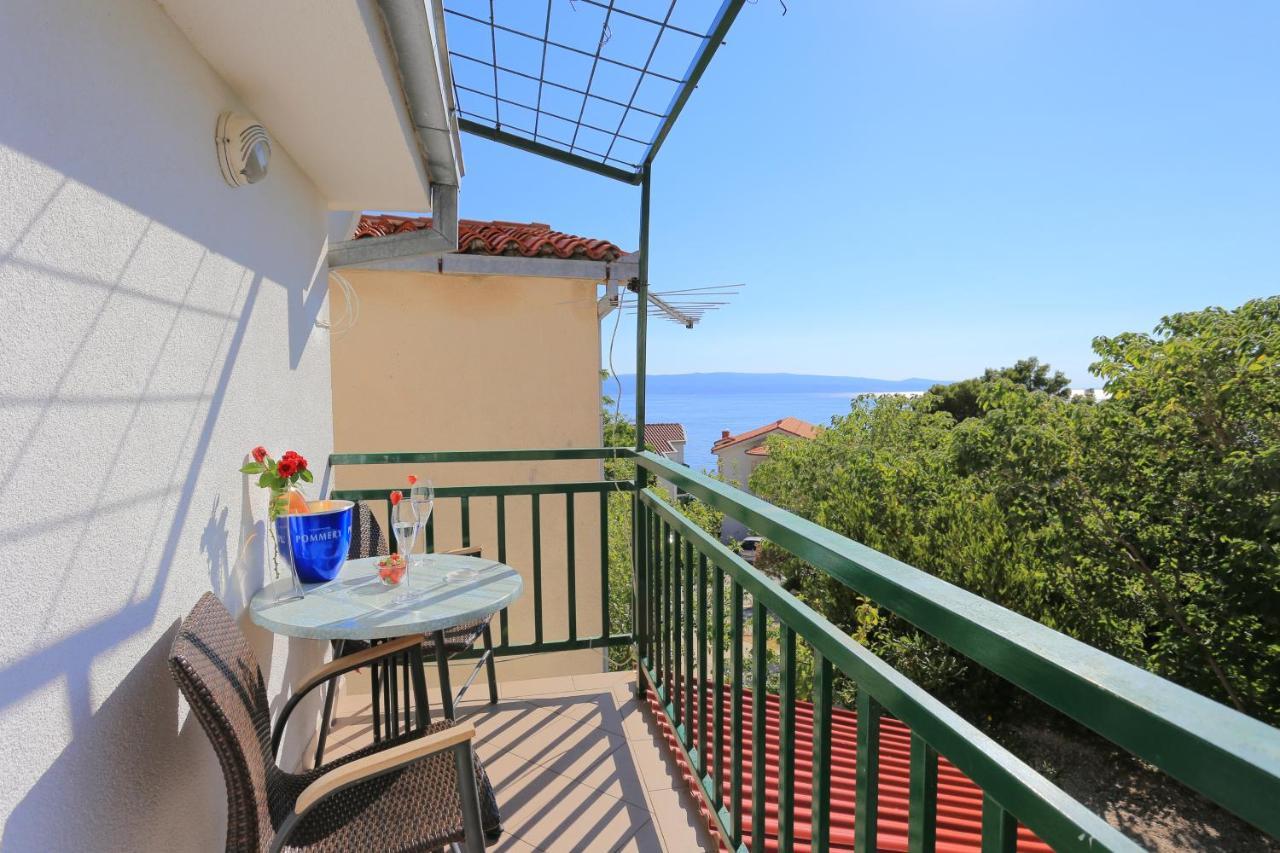 Holiday House With A Parking Space Brela, Makarska - 788 Exterior photo